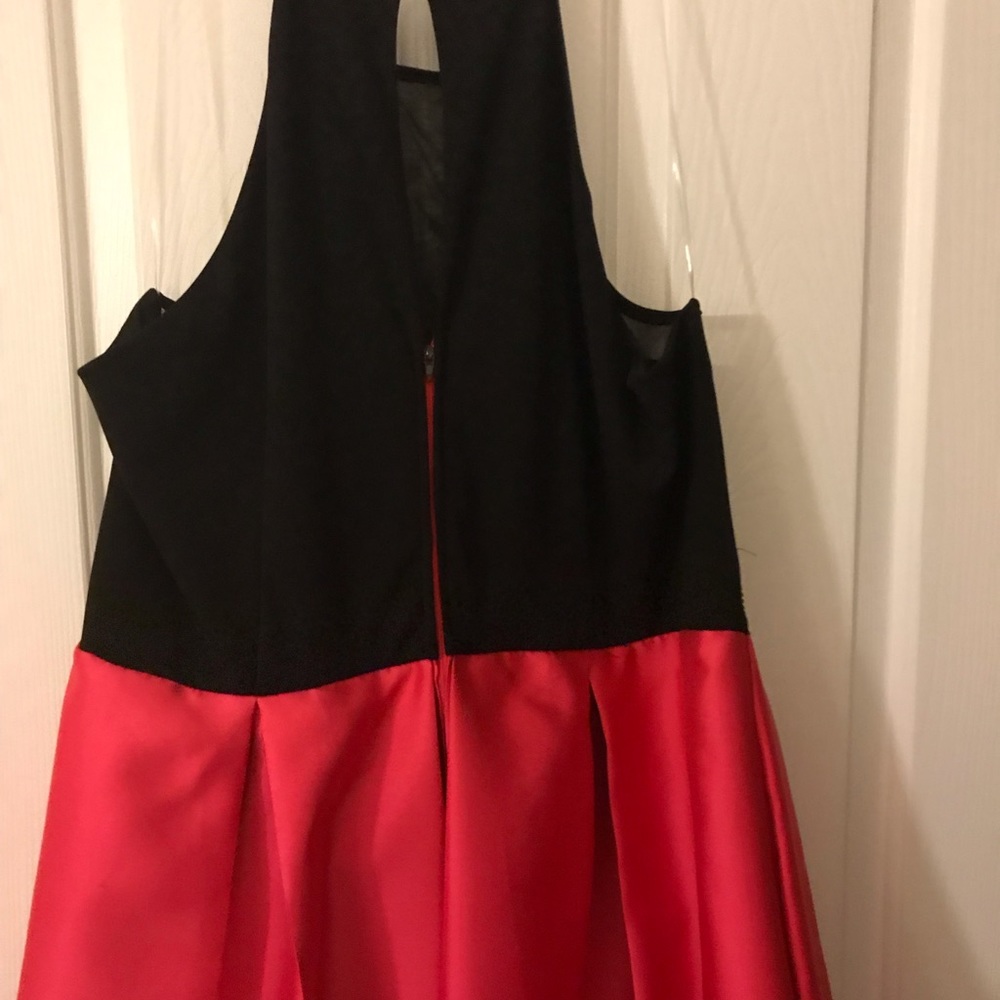 Evening dress size 20 ( Nights by Teeze Me)....NEW